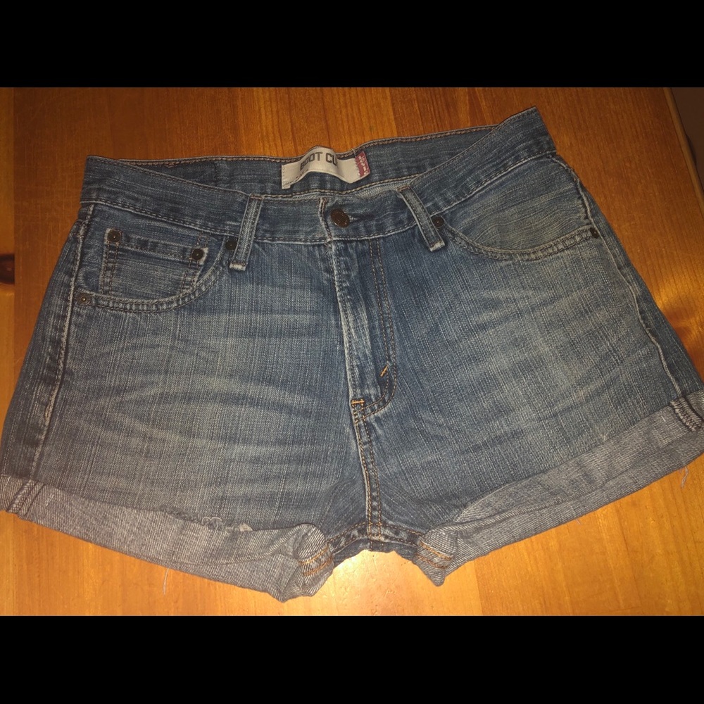 Levi’s 527 Jean Shorts